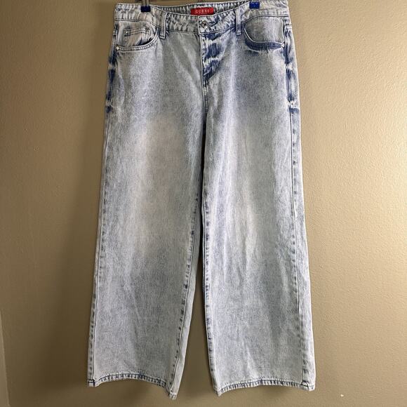 Guess Wide Leg Ecco 31" x 32" Acid wash look light Denim Mid rise 10". - Picture 1 of 10